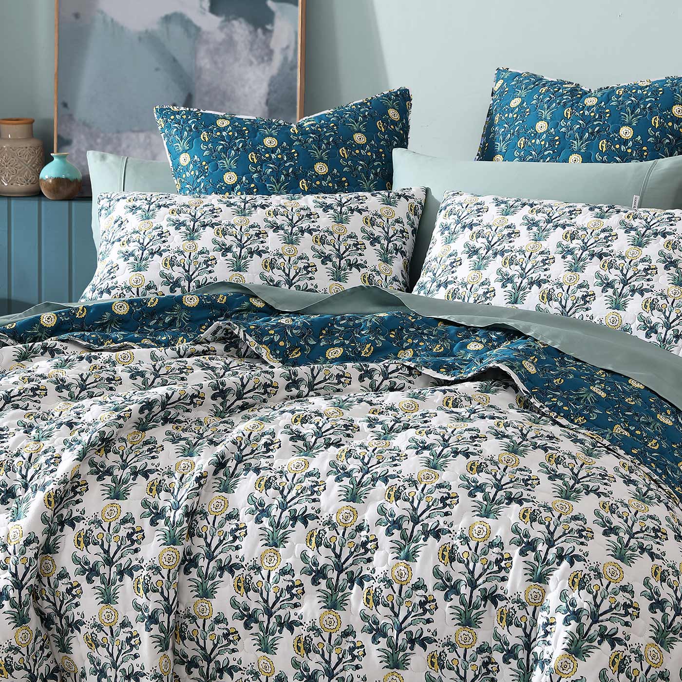 Serendipity Coverlet Set by Logan and Mason