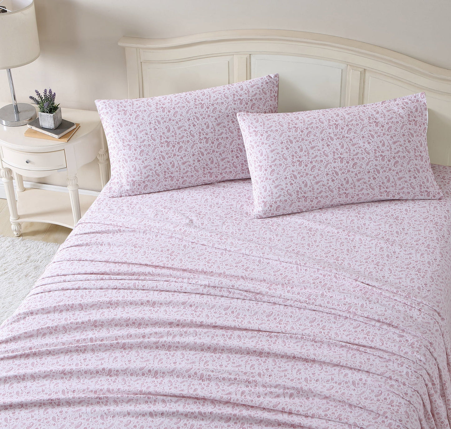 La Paisley Rose Flannelette Sheet Set by Laura Ashley