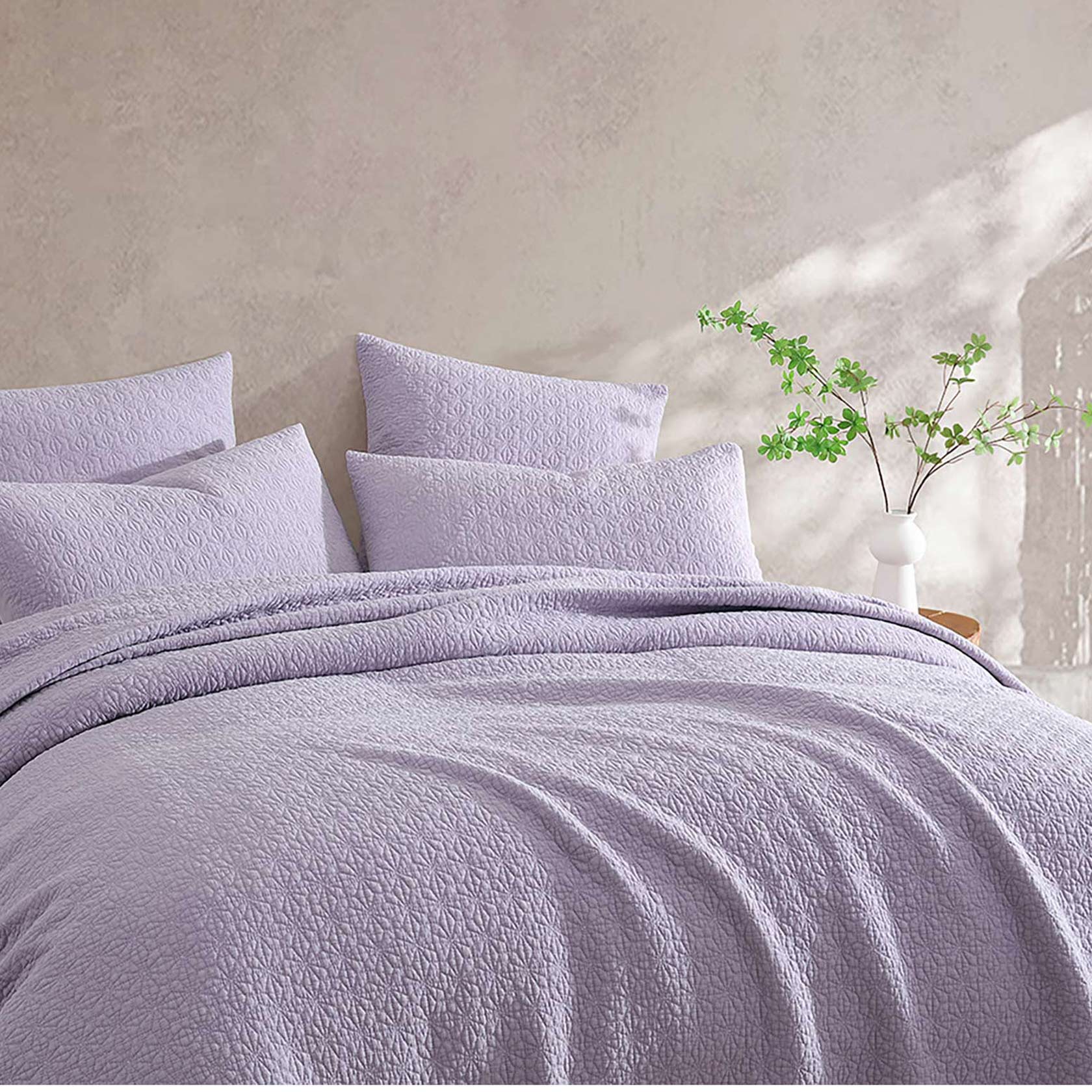 Kayo Lilac Coverlet Set by Logan and Mason Platinum