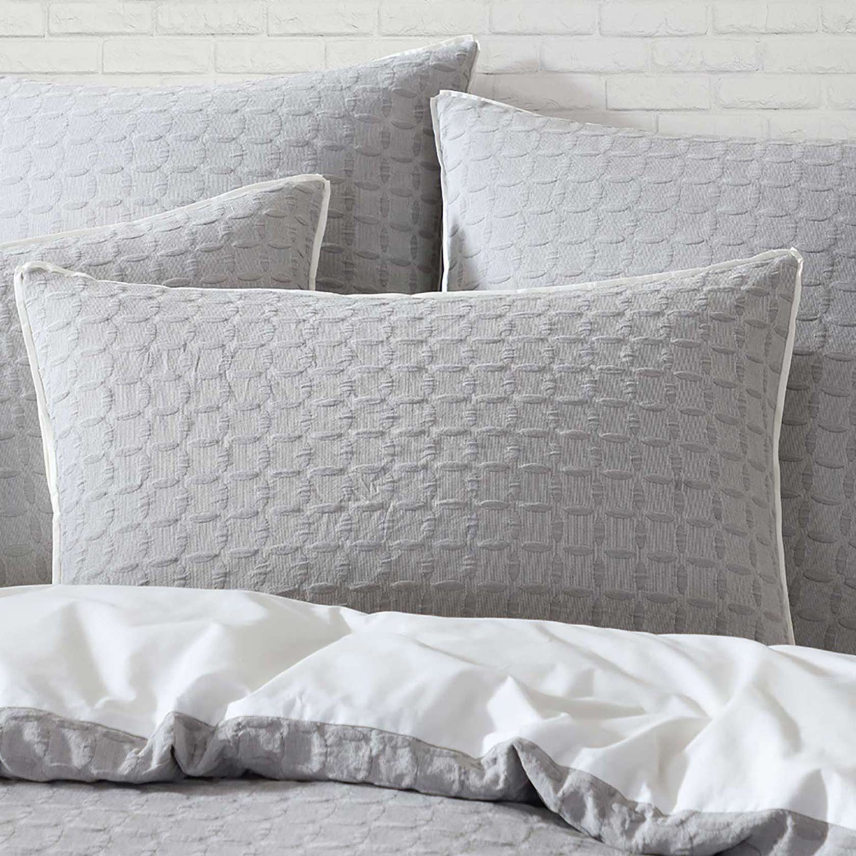 Flo Fog Quilt Cover Set by Logan and Mason Platinum