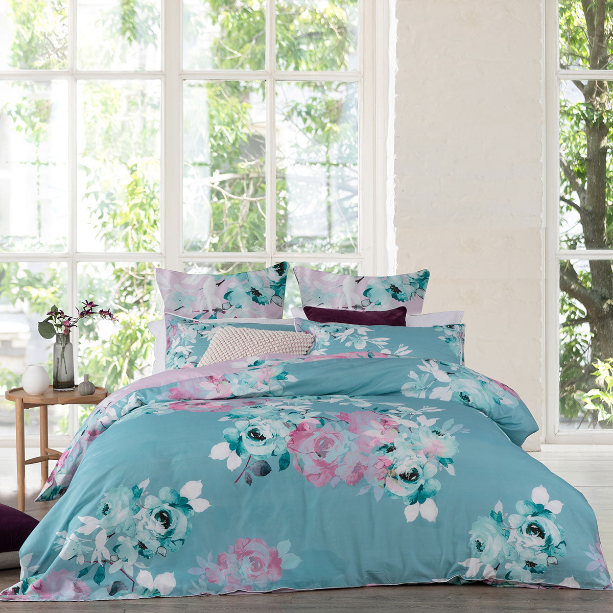 Fleur Mint Quilt Cover Set by Logan and Mason | Quilt Cover World